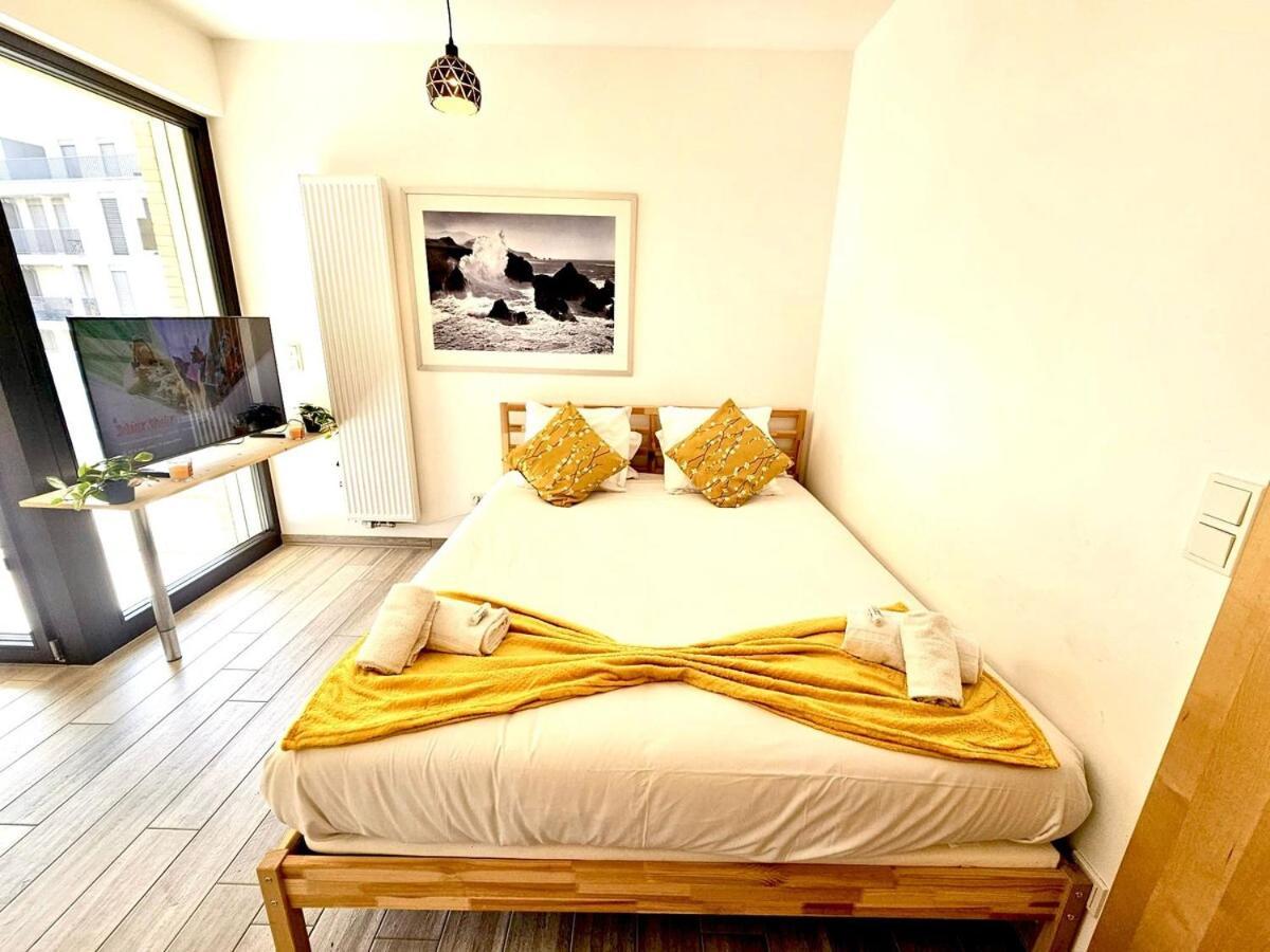 Cozy With Sunny Terrace-chiny3 * Luxemburg
