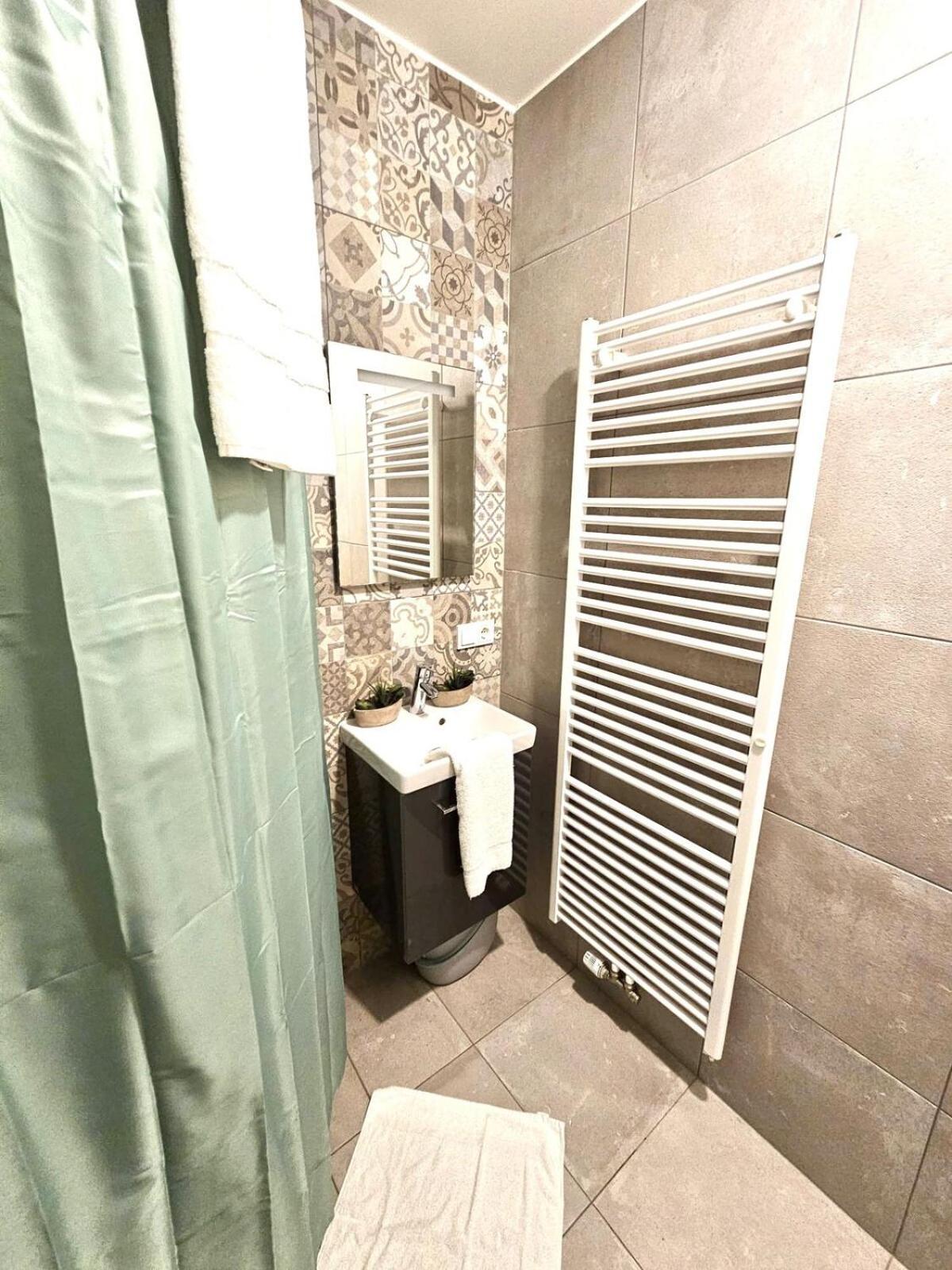 Cozy With Sunny Terrace-chiny3 Apartment Luxemburg